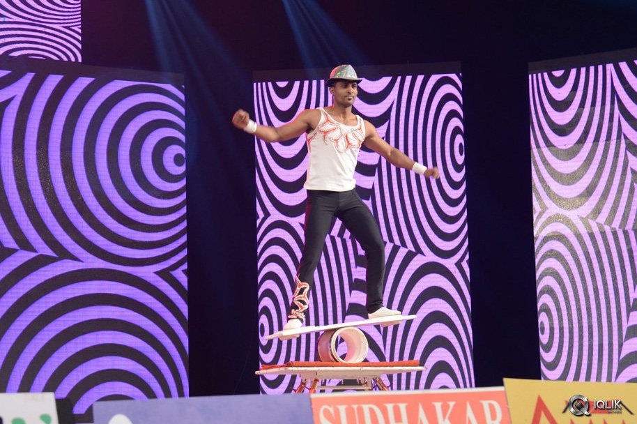 Rakshasudu-Movie-Audio-Launch